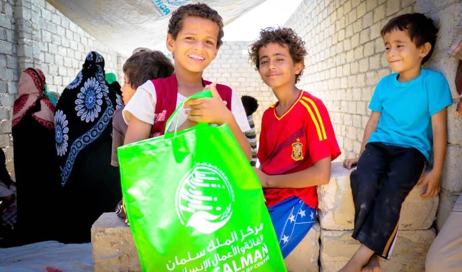 KSRelief distributes toys, clothes and other gifts to orphans and children who are internally displaced in Yemen. (Supplied)