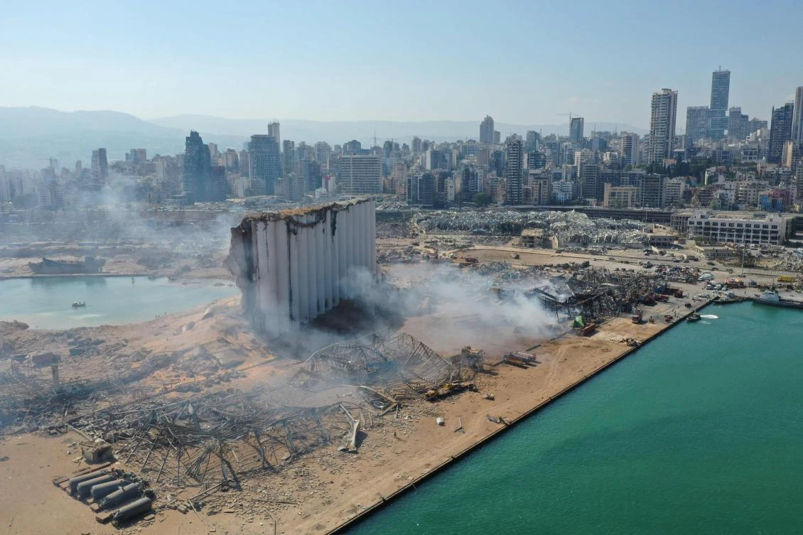 Beirut blast probe points to bungled storage of 2,750 tons of ammonium nitrate