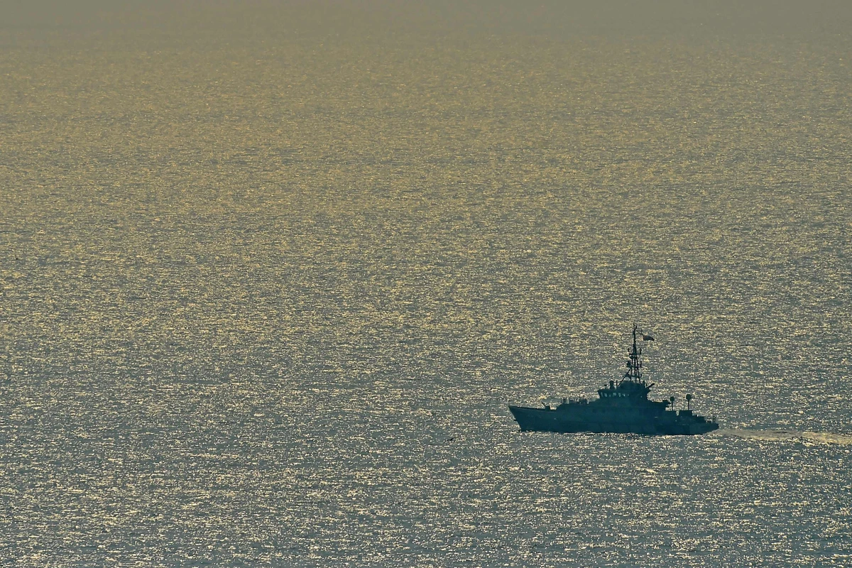 UK to deploy military to prevent migrant Channel crossings