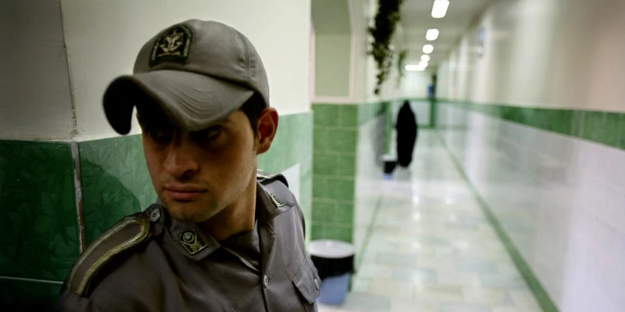 Iran sentences British lawyer to 10 years in jail for spying