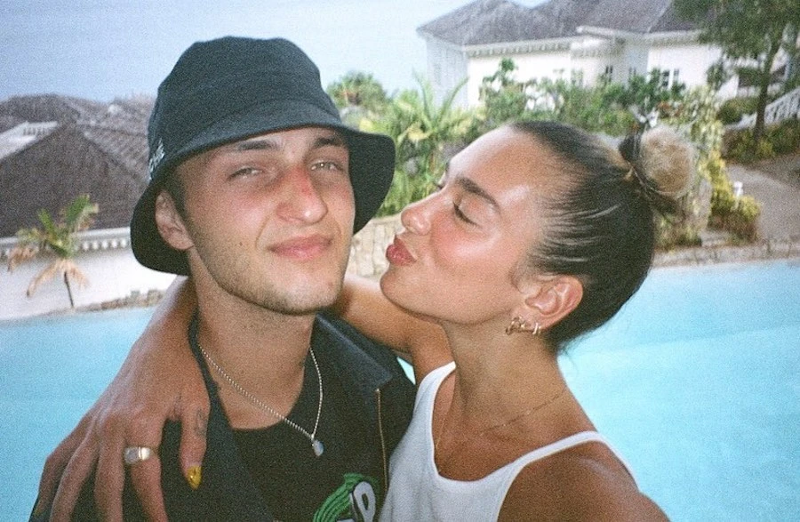 British singer Dua Lipa moves to US to be closer to partner Anwar Hadid