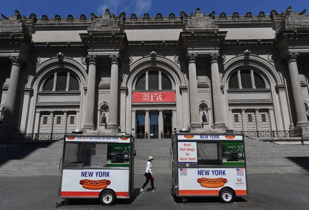 New York museums, galleries to reopen from August 24