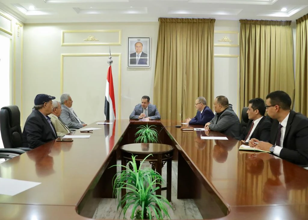 Prime Minister Maeen Abdulmalik Saeed said the Riyadh Agreement must be implemented quickly to end the Houthi militia’s occupation of the capital and help regain the state’s institutions. (Saba news)