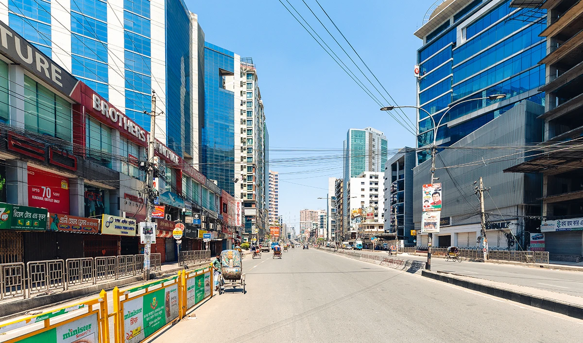 The abandoned streets of Dhaka after the lockdown and curfew for the prevention of the Coronavirus pandemic. (Shutterstock)