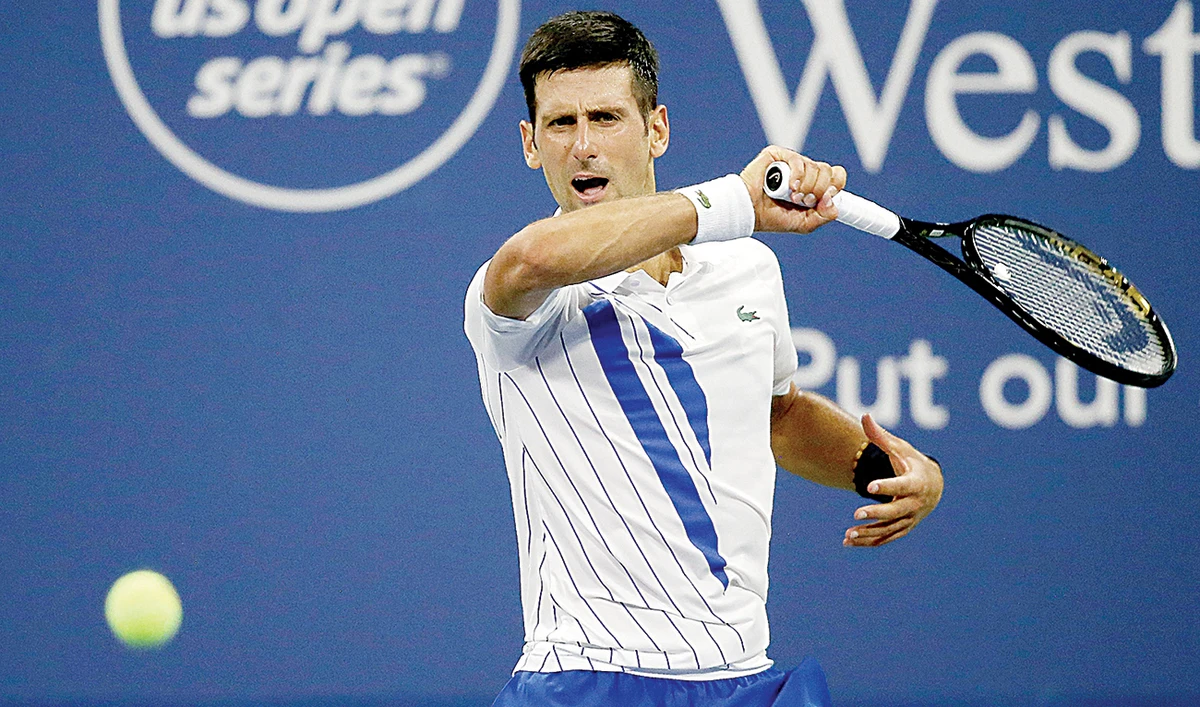 Ailing Djokovic advances, Serena ekes out victory