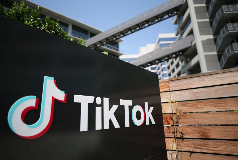 The TikTok logo is displayed outside a TikTok office on August 27, 2020 in Culver City, California. (Mario Tama/Getty Images/AFP)