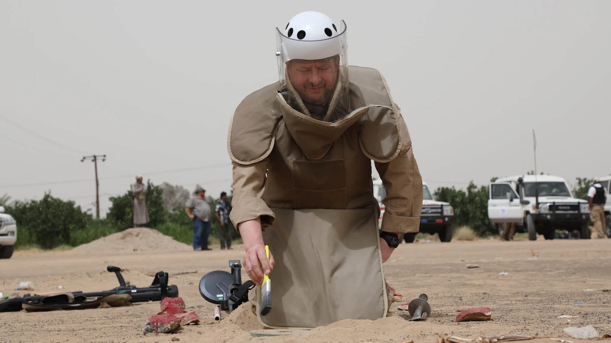 Saudi project saves Yemenis from Houthi landmines