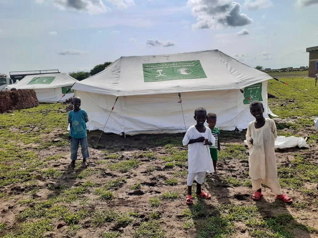 Aid arrives from KSRelief for those affected by flooding in Sennar state. (KSRelief)