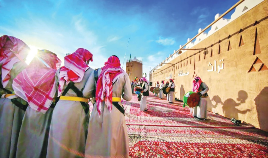 Hobbyists and amateurs are the foundation the commission depends on in order to raise awareness about the national, cultural and economic value of heritage, says commission head. (SPA)