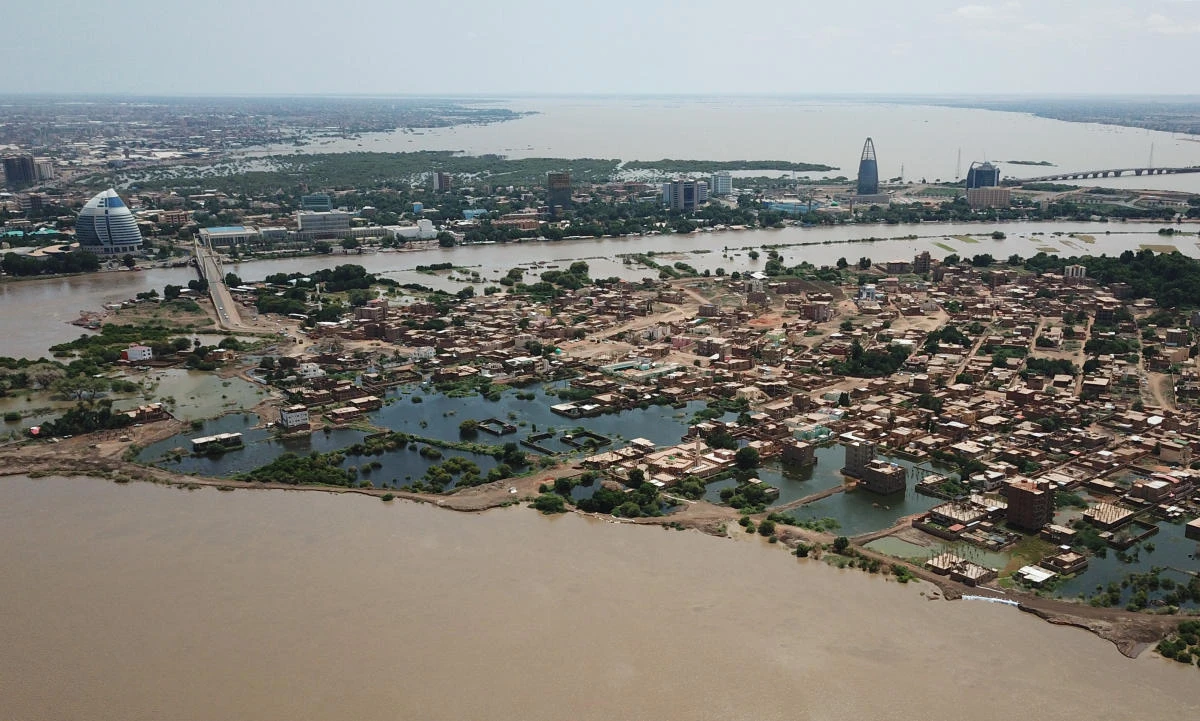 Egyptians show solidarity to Sudan after floods