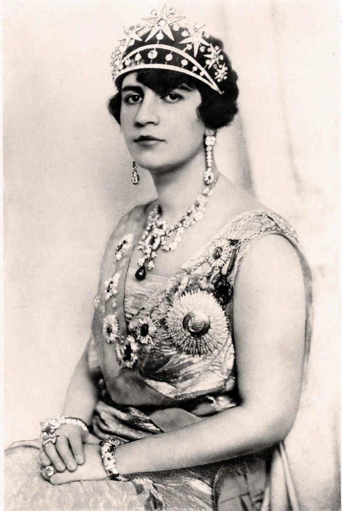As royal consort, Soraya Tarzi pushed for equal rights and education, opening Afghanistan’s first school for girls. She was forced to flee Afghanistan along with the king in 1929. (Getty Images)