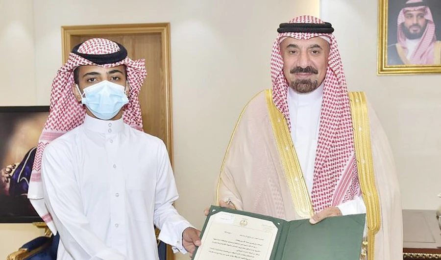 Prince Jalawi expressed his pride in Saudi citizens’ contributions. (SPA)