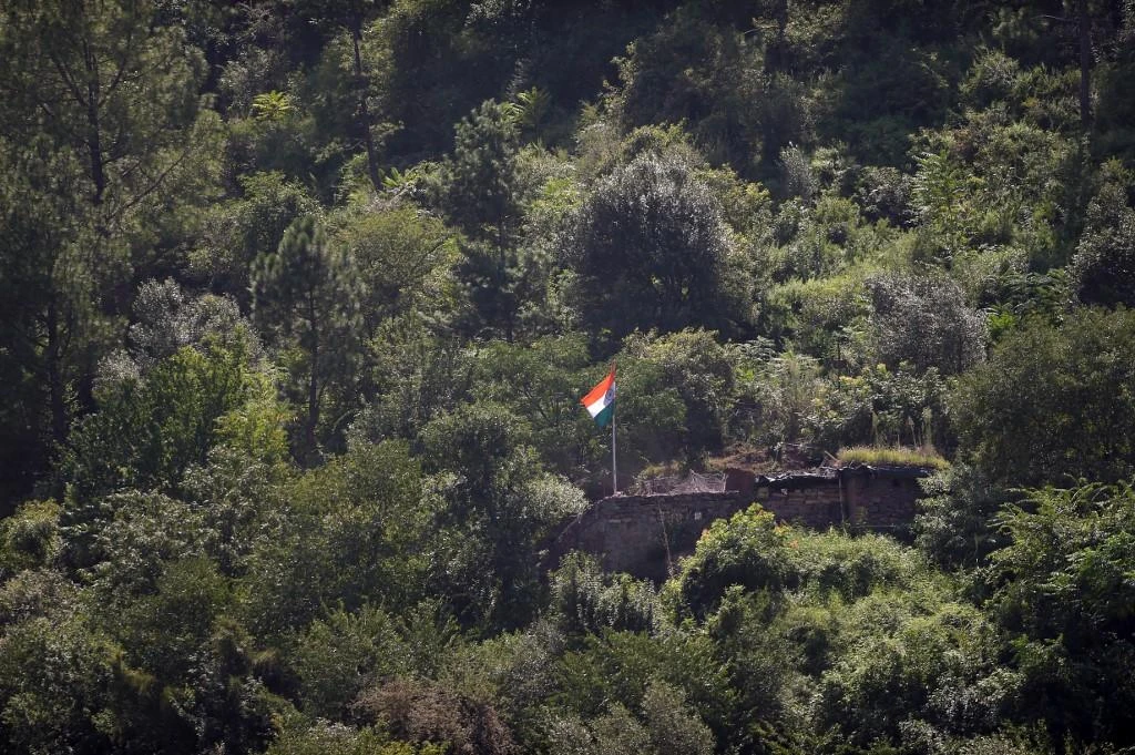 Above, a Pakistani security outpost along the so-called Line of Control that divides Kashmir between India and Pakistan. (AFP file photo)