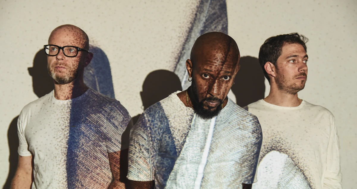 REVIEW: ‘Pieces’ — Abri and the Dreamfleet’s downbeat return