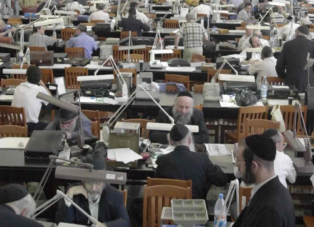 Israeli and Dubai diamond exchanges sign trade agreement