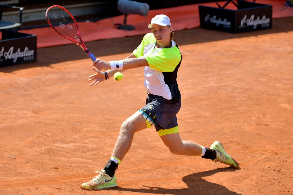Canada's Denis Shapovalov returns the ball to Spain's Pedro Martinez during their Italian Open tennis tournament in Rome, on Sept. 17, 2020. (Alfredo Falcone/LaPresse via AP)