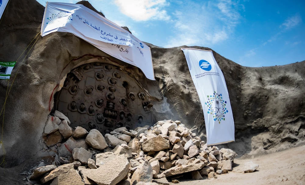The tunnel, which measures 12.5 kilometers long at a width of 8.4 meters, will pump desalinated water to reservoirs in Taif to meet the demand for water in the governorate. (Supplied)