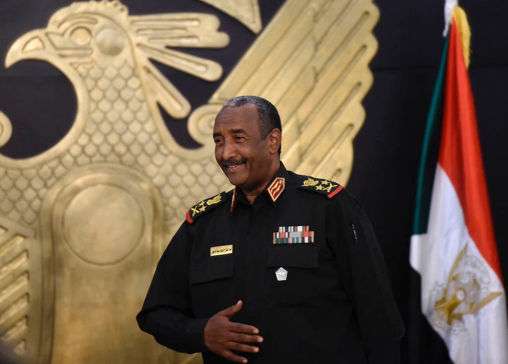Lieutenant-General Abdel Fattah Abdelrahman al-Burhan, Sudan’s Head of Transitional Military Council meets with Bahraini aid officials (not seen) are pictured in Sudan capital Khartoum on September 15, 2020. (AFP)