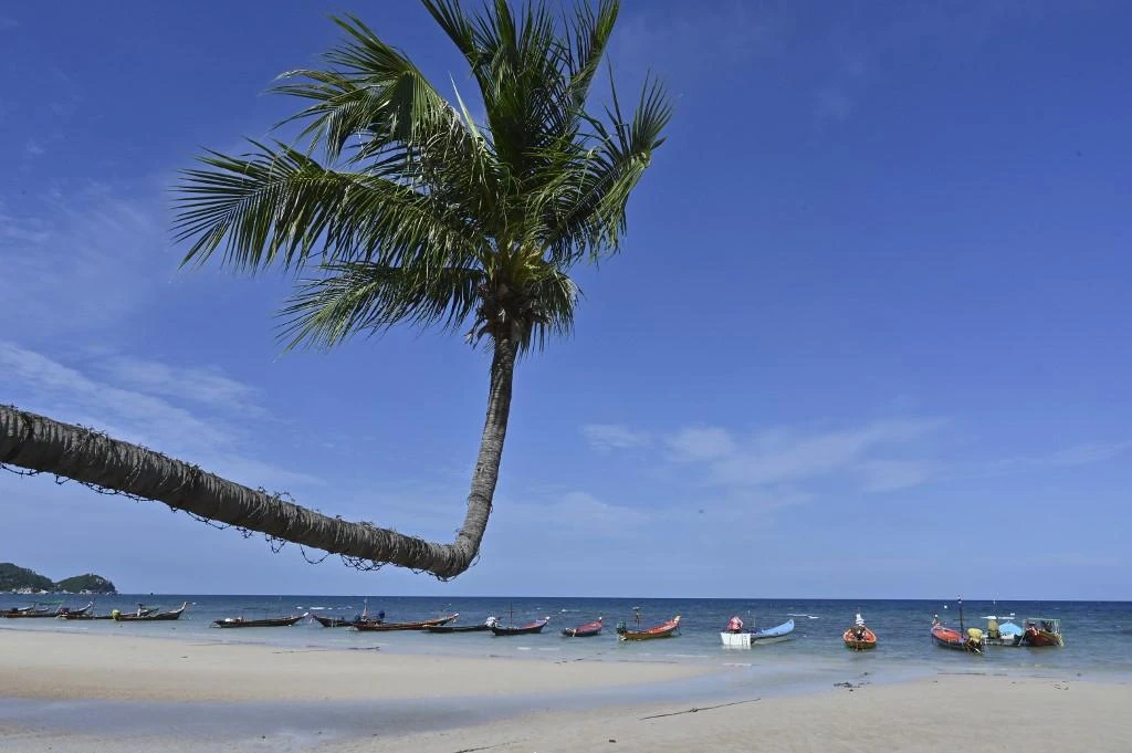 Domestic tourism is still happening in Thailand with locals and expats heading to near-empty resorts to enjoy sandy beaches and turquoise waters. (AFP file photo)