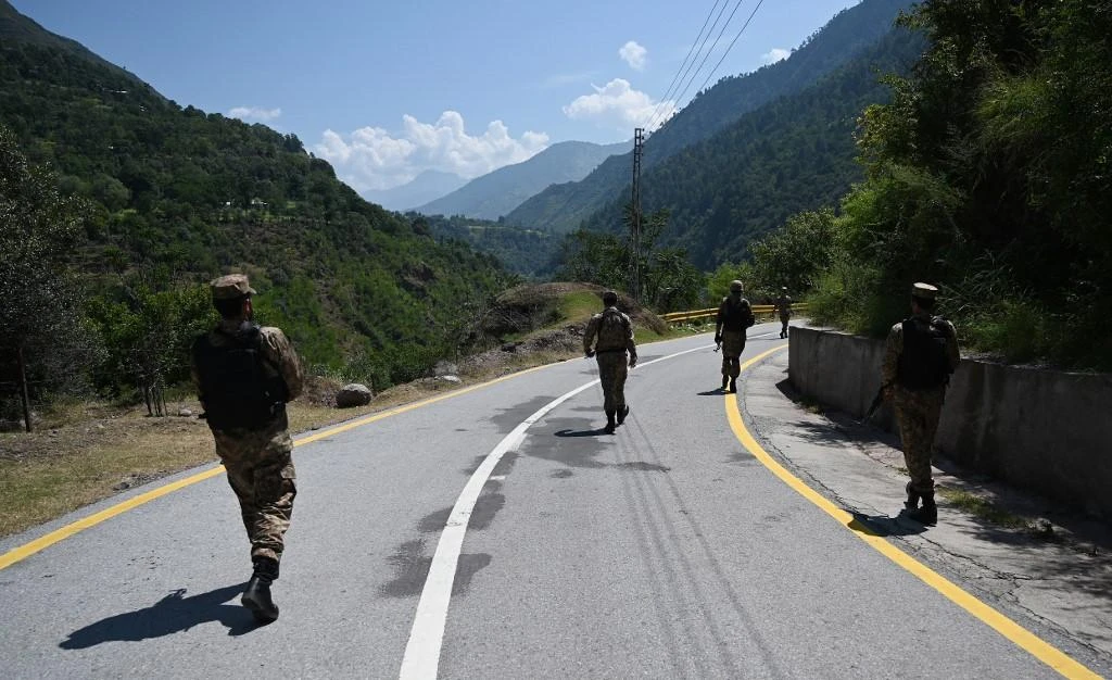 Pakistani troops patrol near the Line of Control in Chakothi sector, in Pakistan-administered Kashmir on August 29, 2019. (AFP file photo)
