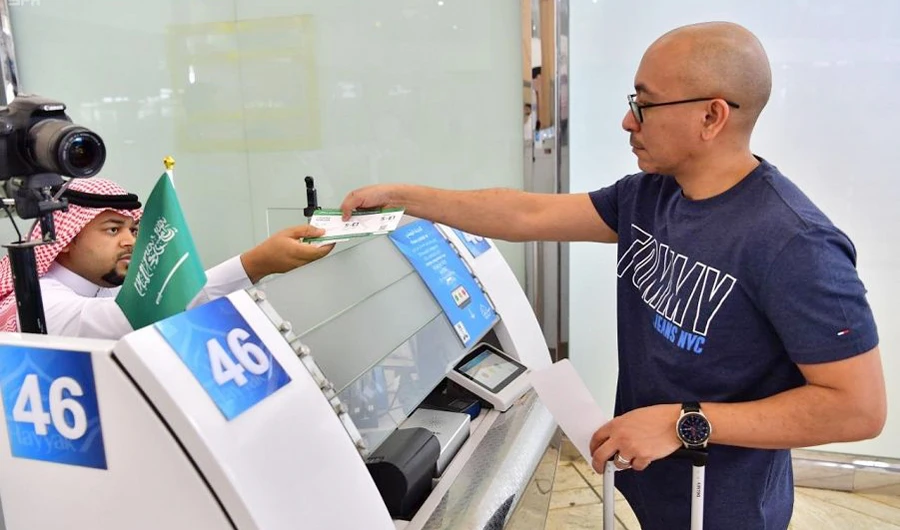 Saudi tourist visas to be available by 2021
