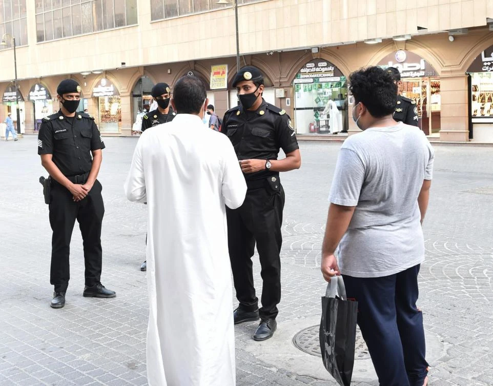 Saudi Arabia recorded 27 more deaths from the coronavirus disease (COVID-19) and 419 new cases of the disease on Saturday. (File/SPA)