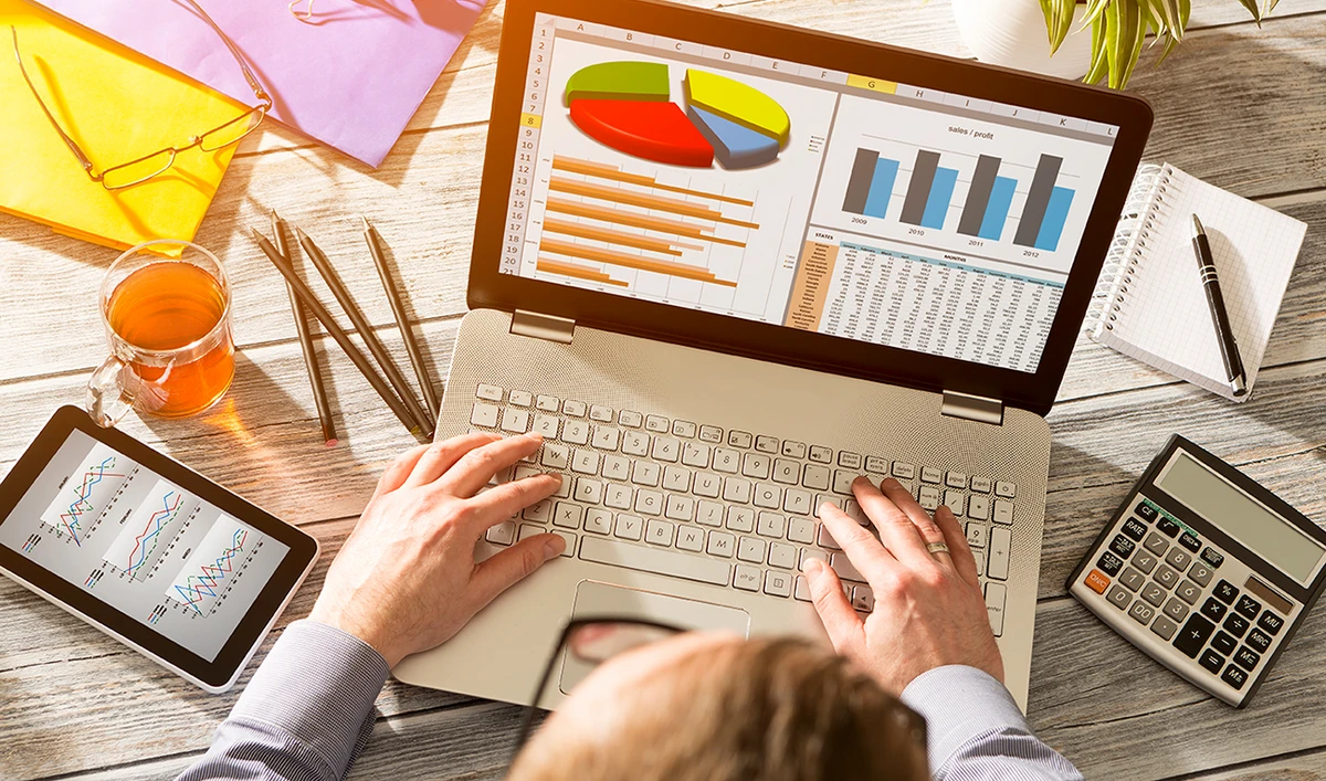 BRJS is offering entrepreneurs a range of smart solutions, including BRJ Cloud, comprising applications for accounting, human resources and other services.