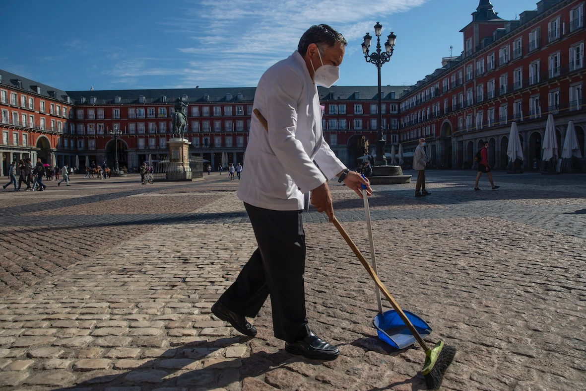 Spanish government imposes state of emergency in virus-hit Madrid