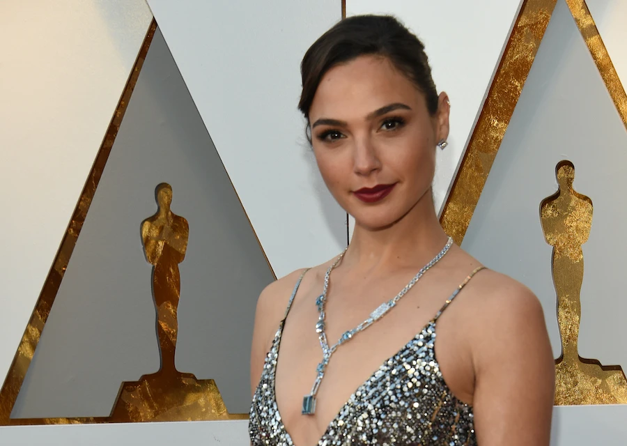 Gal Gadot to star as Cleopatra in new film