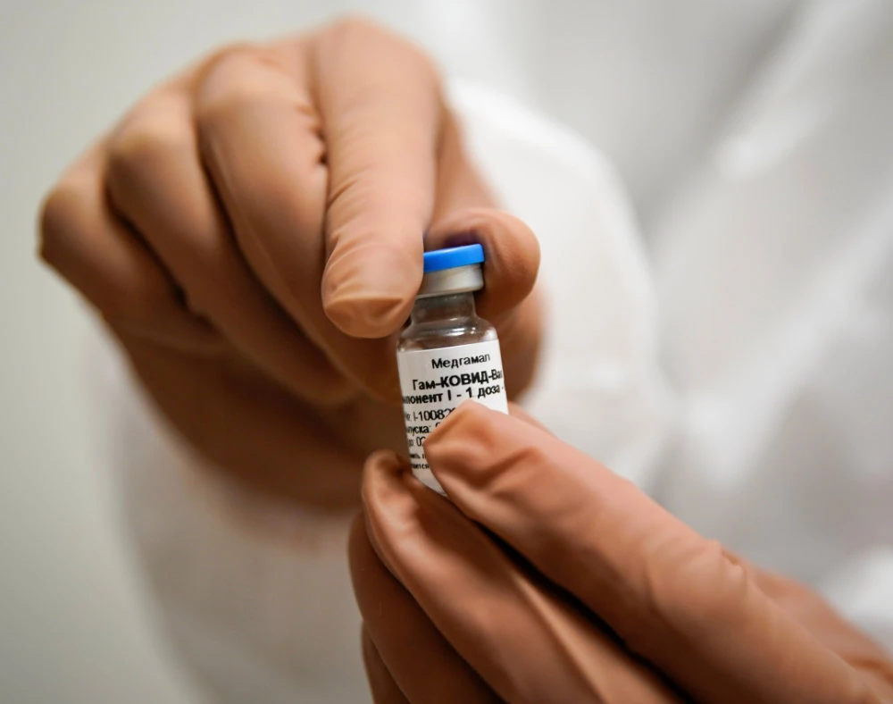 Russia's "Sputnik-V" vaccine against COVID-19 will soon be made available in the Philippines. (REUTERS/Tatyana Makeyeva)