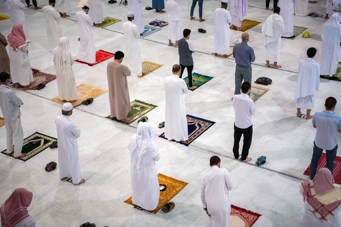 The second stage allows for prayers in the Grand Mosque and the Prophet's Mosque in Madinah. (SPA)