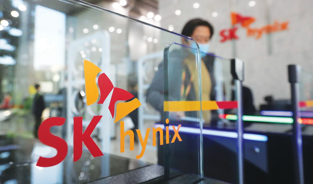 South Korea’s SK Hynix to buy Intel’s NAND business for $9bn