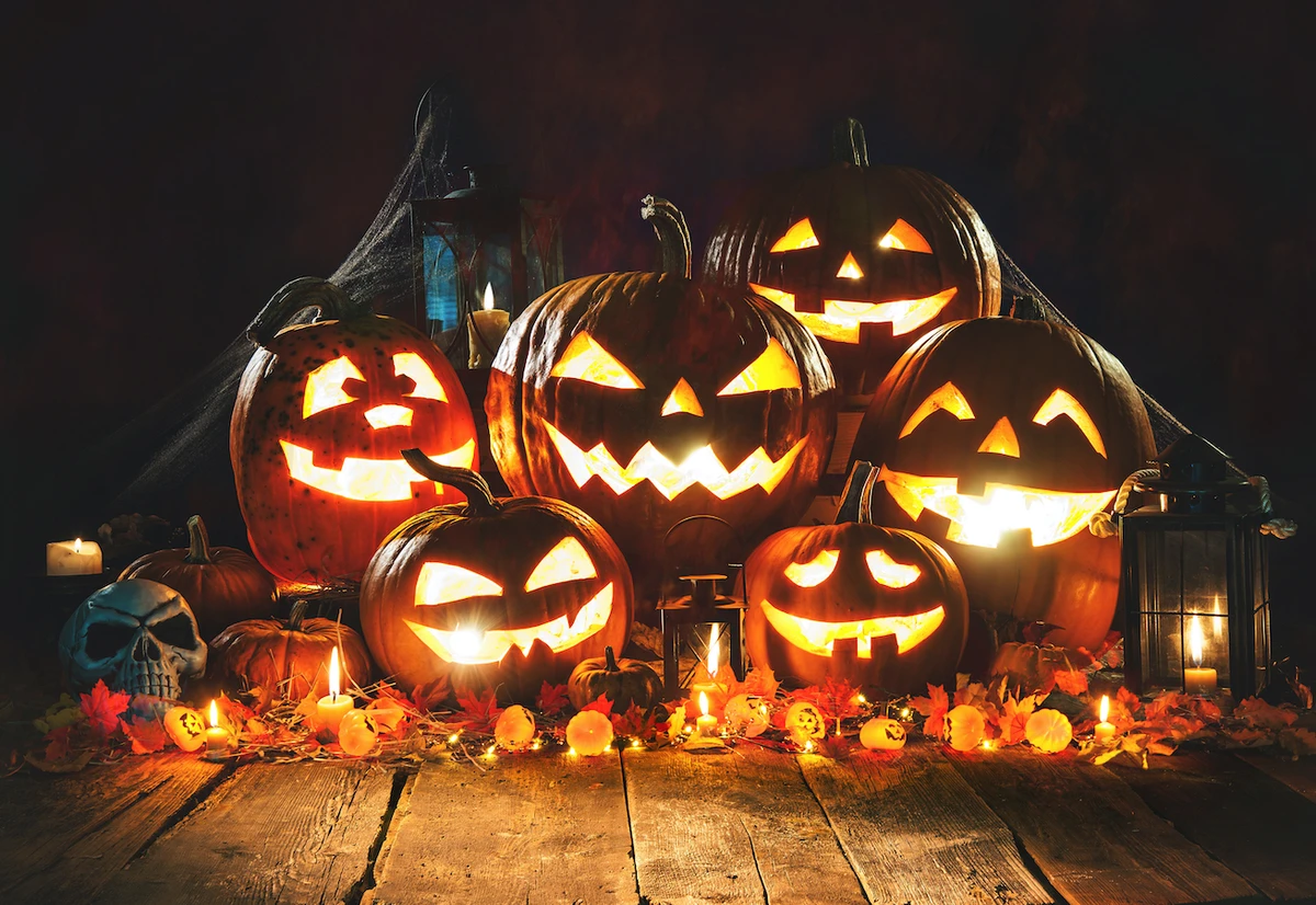 Saudi Arabia-based costume shops are getting ready for the festivities. (Shutterstock)