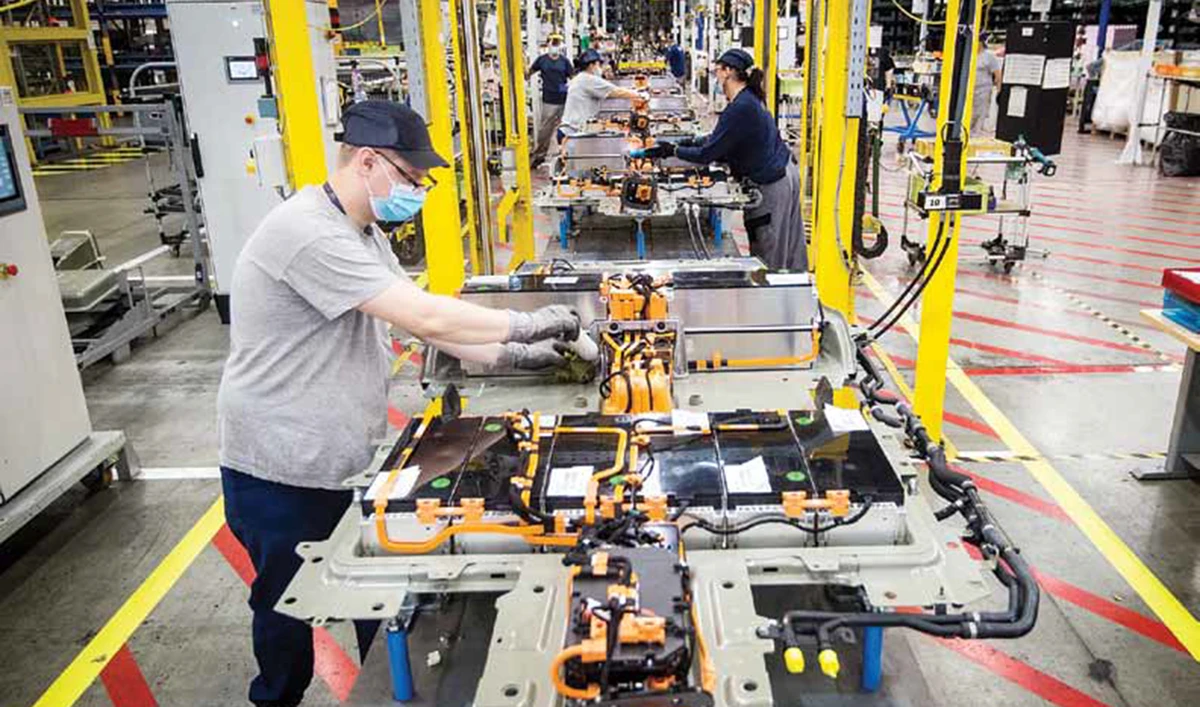 Peugeot maker PSA’s car revenue returns to growth after lockdowns