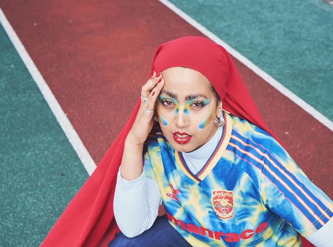 Sporting Arsenal’s jersey, Rahman shared pictures of the campaign with her 22,500 Instagram followers. (Instagram)
