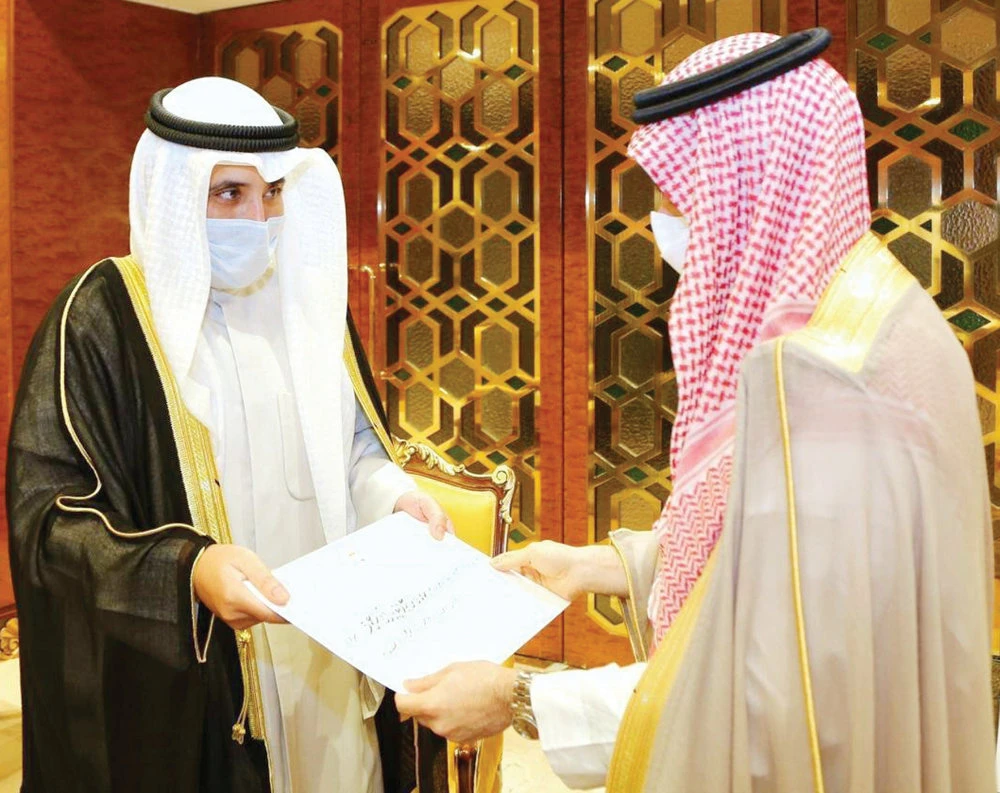 King Salman receives message from Kuwait’s emir
