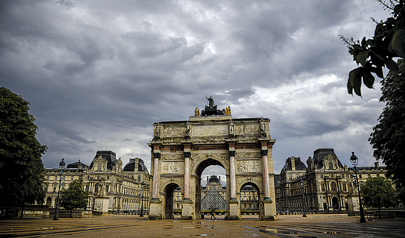 France considers the WHO the proper framework for developing a collective answer to the pandemic and says it is important that the G20 gives its full support to this organization. (AFP)