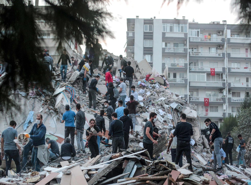 Hope and fear in Turkey after devastating earthquake
