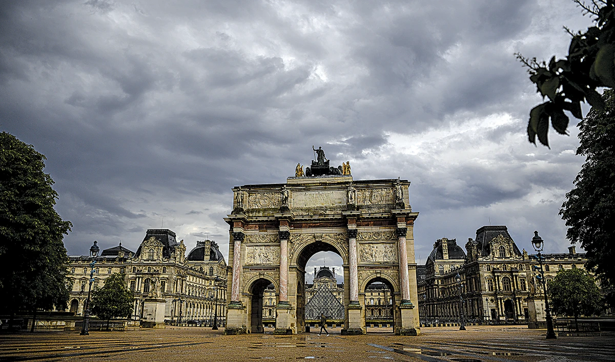 France considers the WHO the proper framework for developing a collective answer to the pandemic and says it is important that the G20 gives its full support to this organization. (AFP)