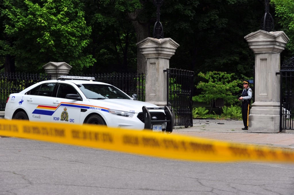 Police arrest suspect after stabbings in Quebec City kills 2