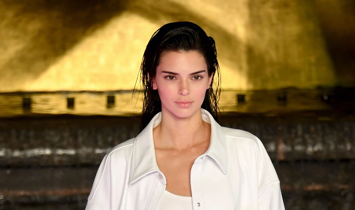 Kendall Jenner criticized for party amid pandemic