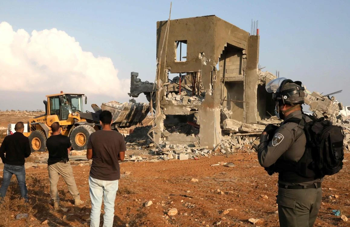 Israeli army destroys Palestinian village in Jordan Valley