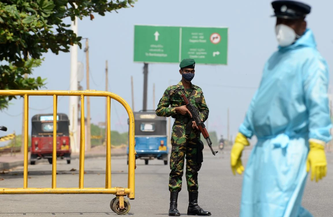 A one-week curfew extension was imposed in Sri Lanka’s Western province to contain the spread of the coronavirus. (AFP)