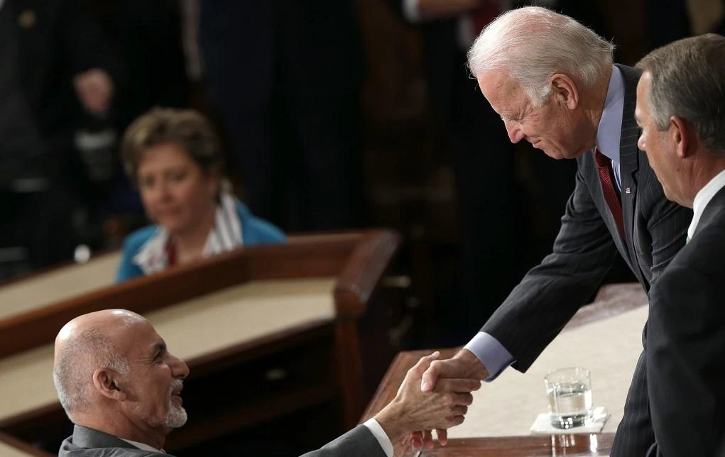 Afghan President Ashraf Ghani on Sunday called on US President-elect Joe Biden to “help fight terrorism.” (File/AFP)