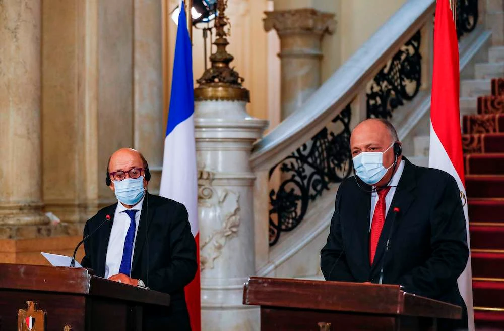 France FM in Egypt affirms ‘deep respect for Islam’