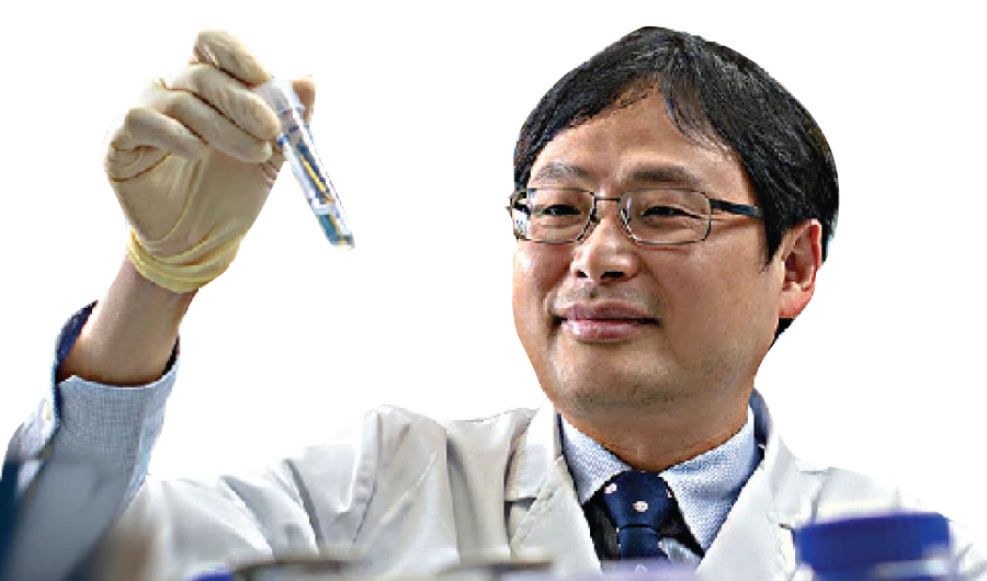 Jin Dong-Yan, a virology professor at the University of Hong Kong. (Supplied)