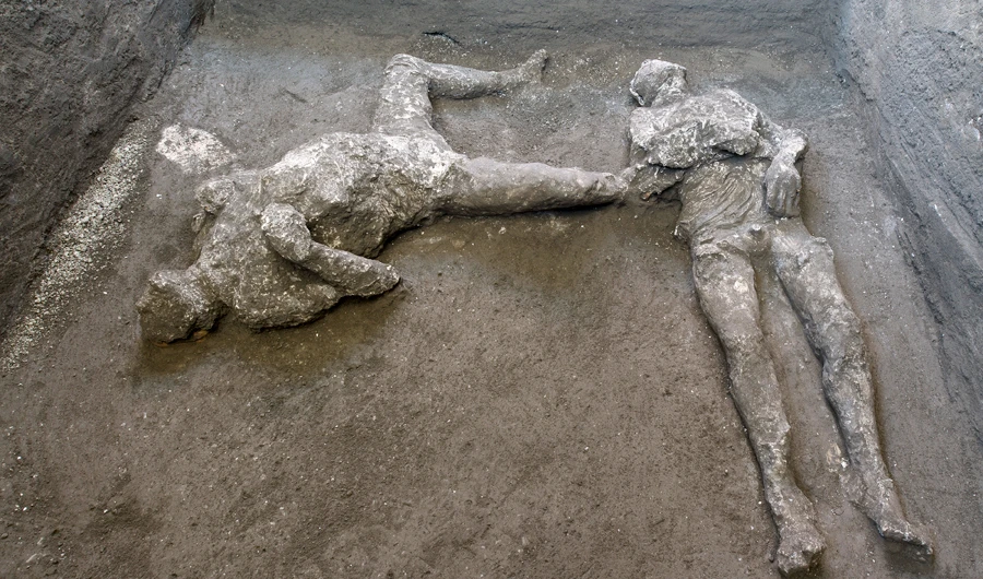 Bodies of man and his slave unearthed from ashes at Pompeii