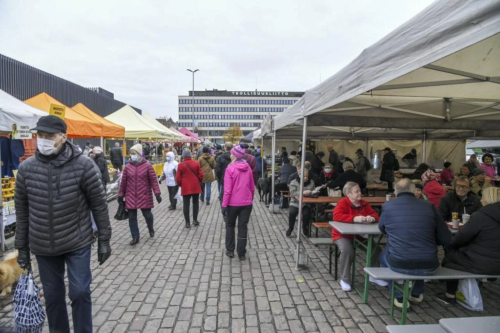 The region around Helsinki will ban all public meetings both indoors and outdoors and send pupils and students of more than 15 years old home to remote learning, health authorities said. (AFP file photo)