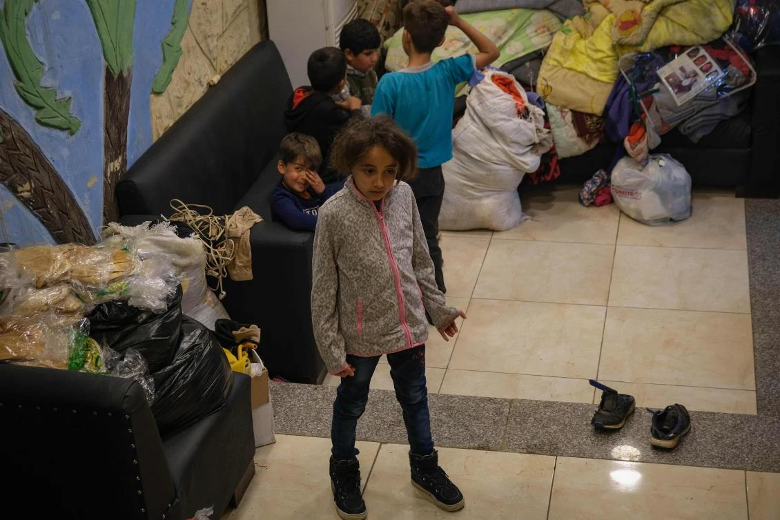 Hundreds of Syrians exit Lebanese town over tensions: UN