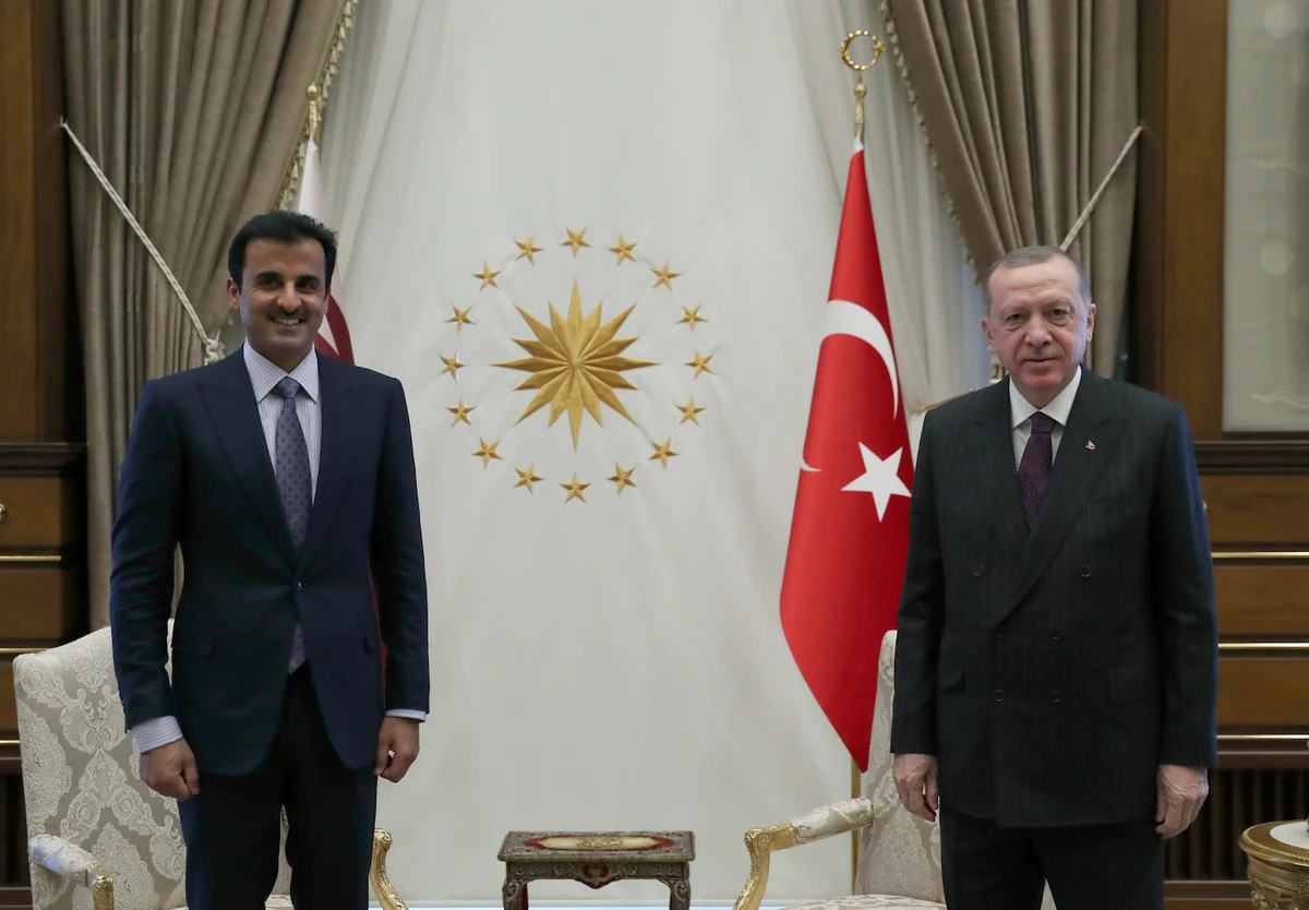 Turkish President Tayyip Erdogan meets with Qatar's Emir Sheikh Tamim bin Hamad al-Thani in Ankara, Turkey, November 26, 2020. (Reuters)